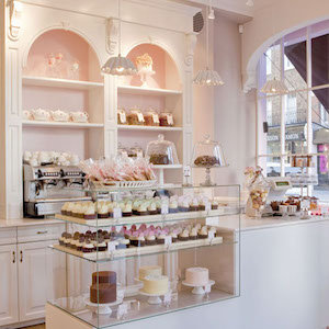 tiny cakes bakery store